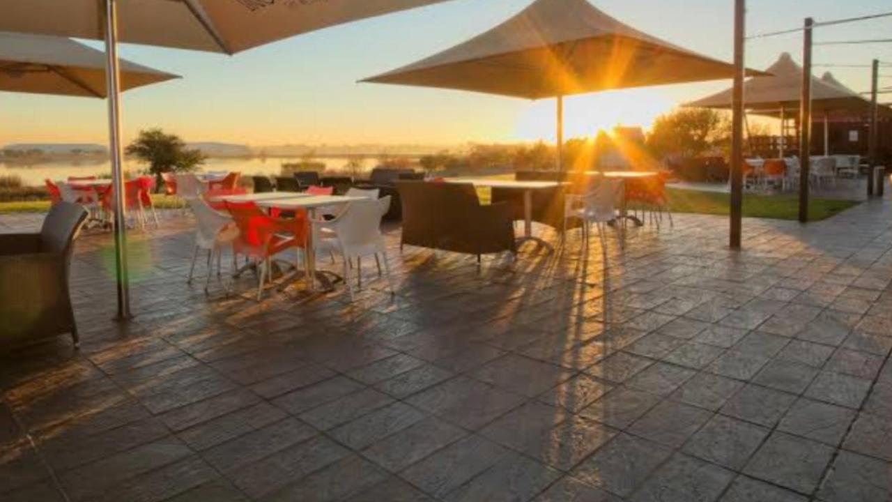 Caza Blanca Apartments Boksburg Eksteriør billede